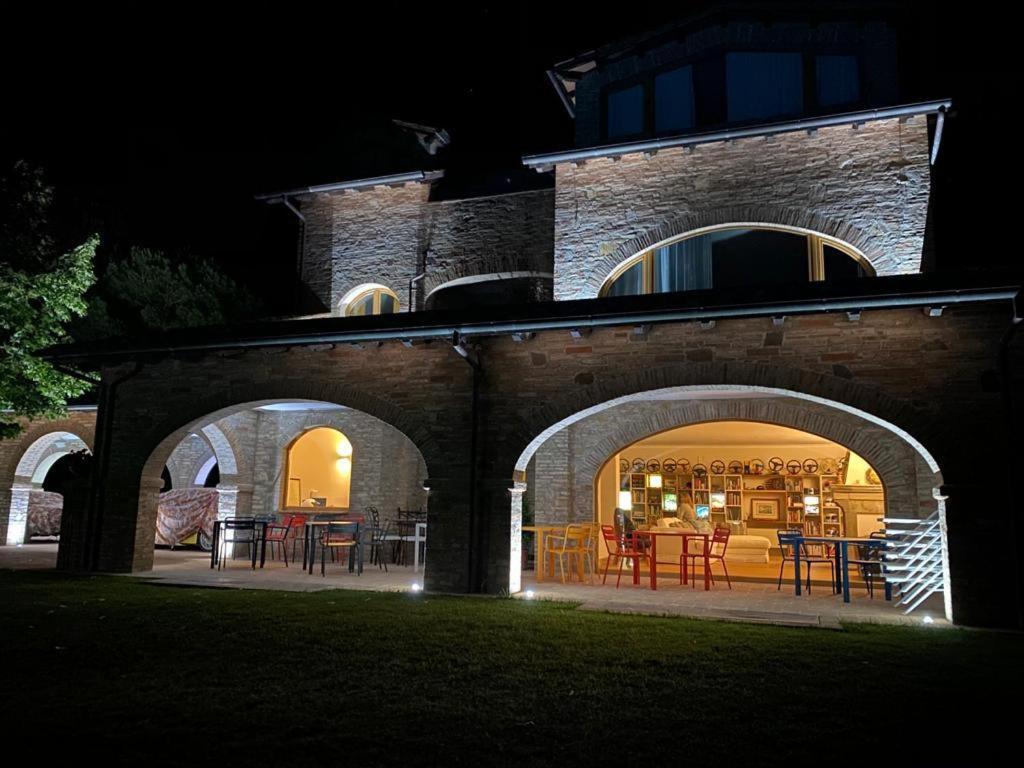 Miataland Acomodação com café da manhã Collazzone Exterior foto
